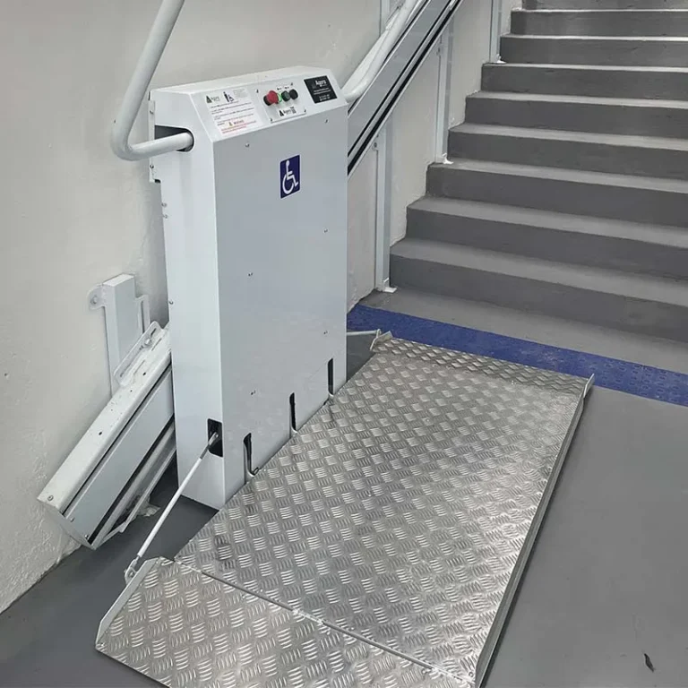 elevador-escada-cadeira-rodas-04