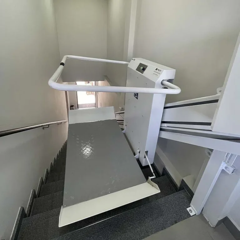 elevador-escada-cadeira-rodas-05