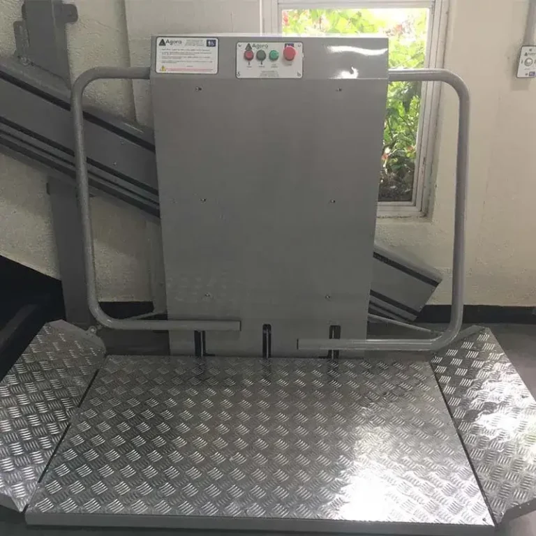 elevador-escada-reta-03
